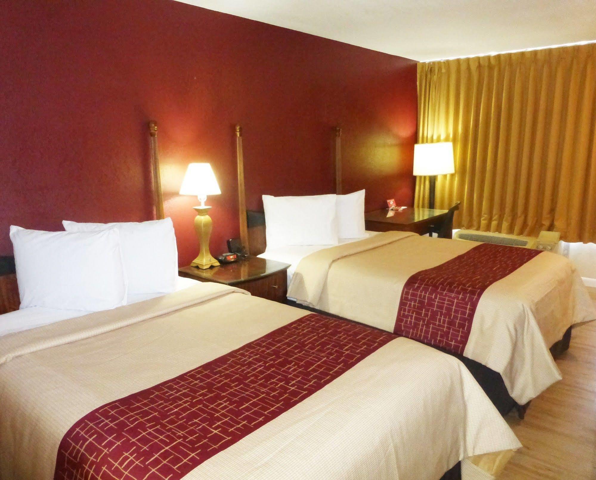 Extended - Ormond Motel 2*